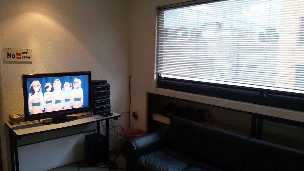 Hostal Avante Toluca Zewnętrze zdjęcie
