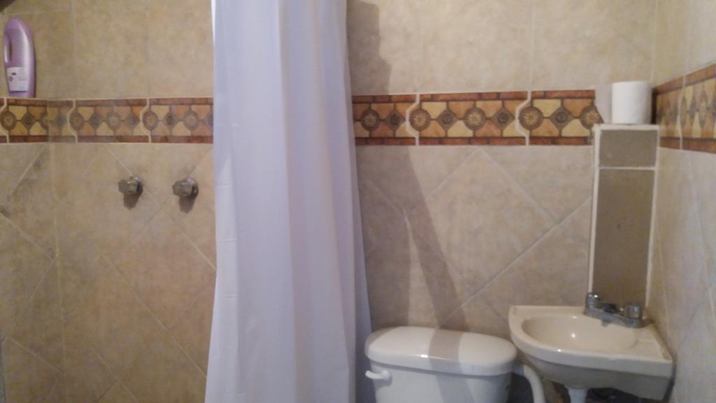 Hostal Avante Toluca Zewnętrze zdjęcie