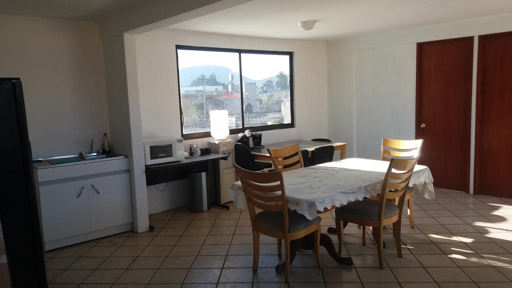 Hostal Avante Toluca Zewnętrze zdjęcie