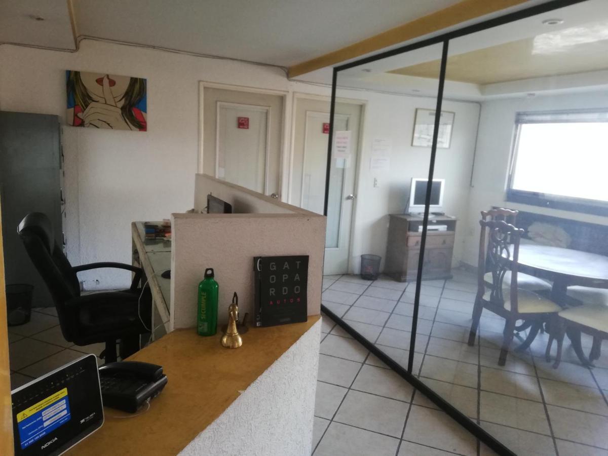 Hostal Avante Toluca Zewnętrze zdjęcie